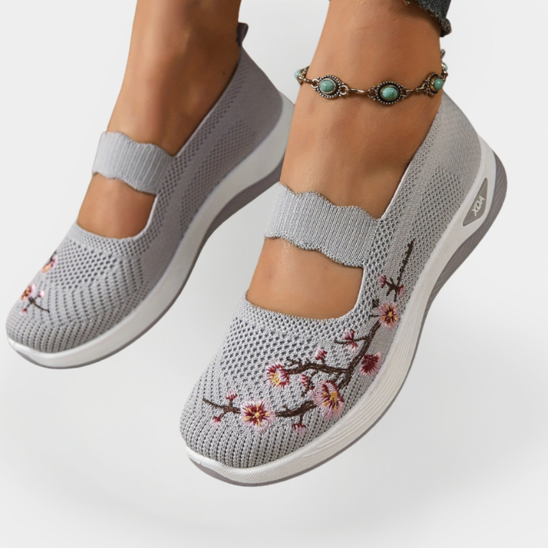 Orthopedic Shoes with Flower Embroidery