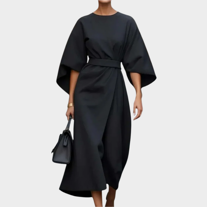 Chic Minimal Dress with Belt and Wide Sleeves