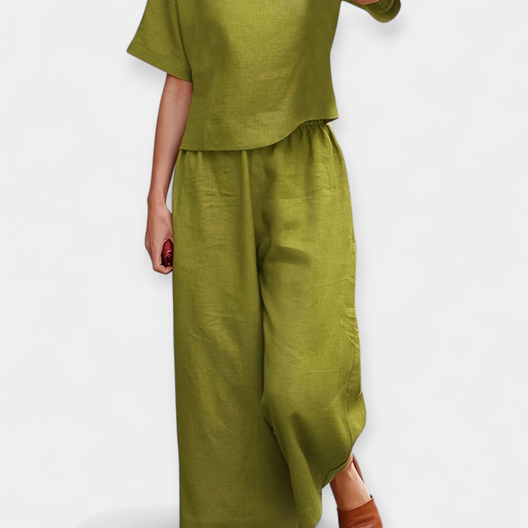 Airy Pants Set with Short-Sleeve Top