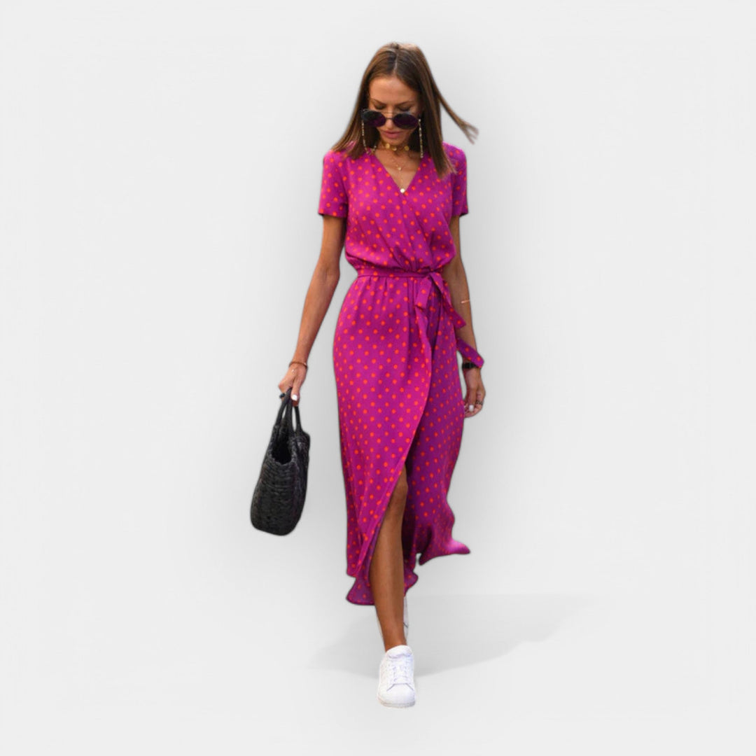 Dress with Comfortable, Stable Fit