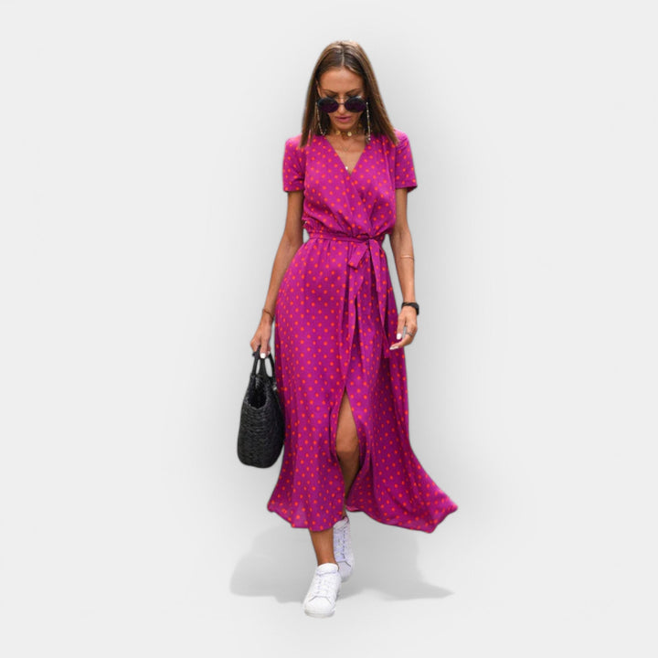 Dress with Comfortable, Stable Fit