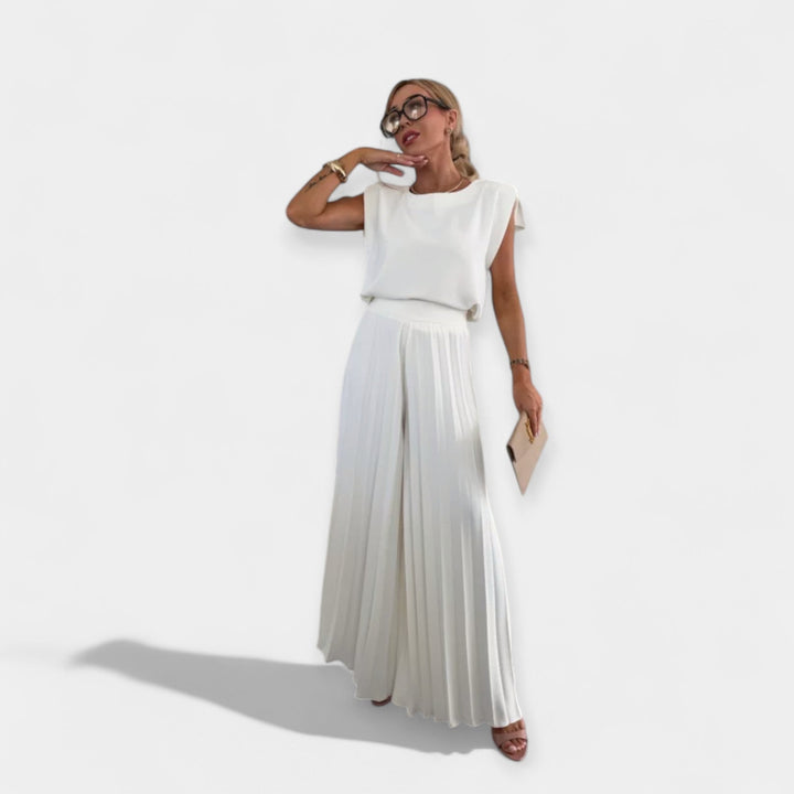 Summer Fashion Set with Top and Pants