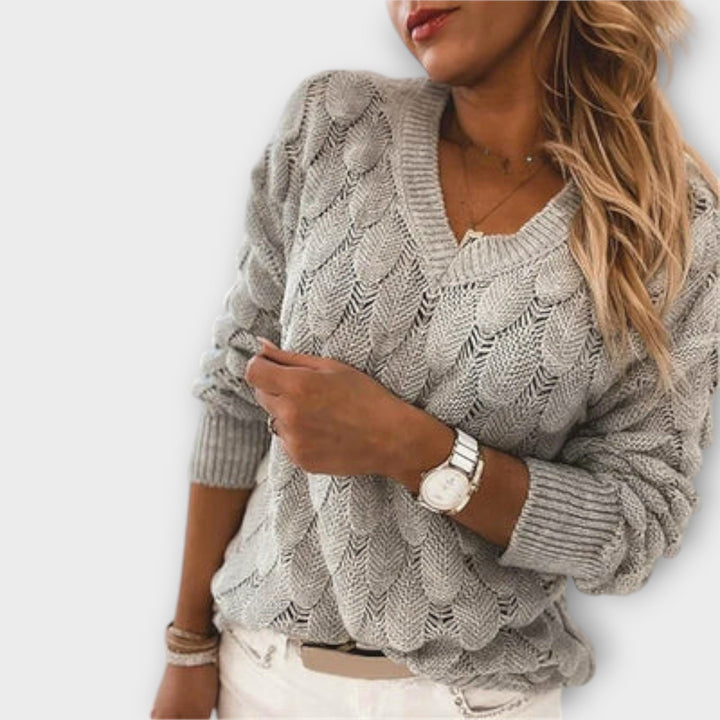 Noemier - V-Neck Sweater
