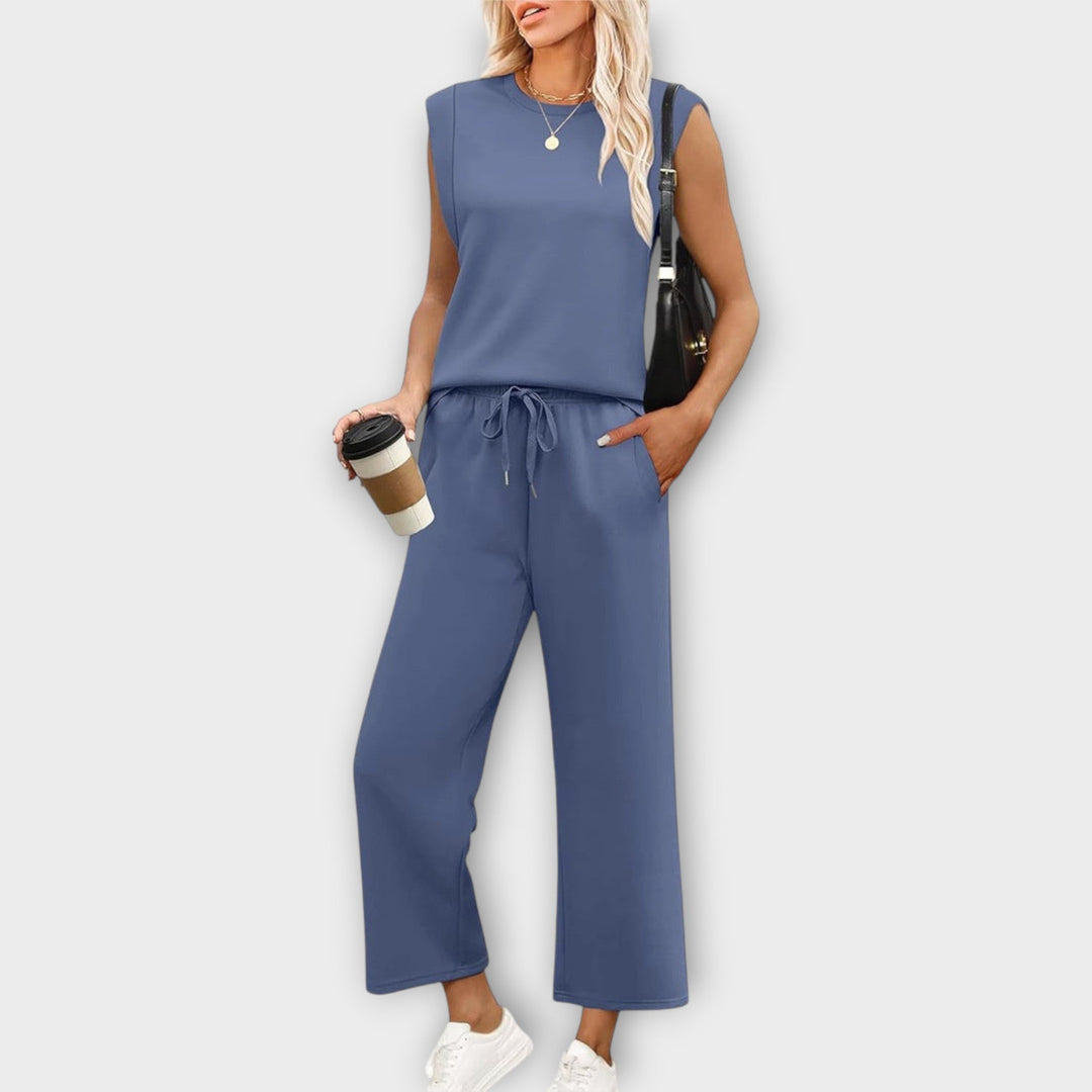 Women's Set – Soft, Elegant, and Stylish